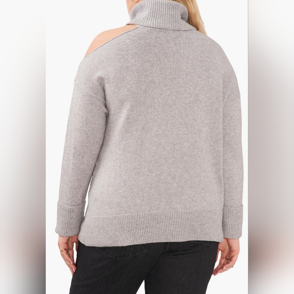 1.State Cutout Turtleneck Sweater - Picture 3 of 9